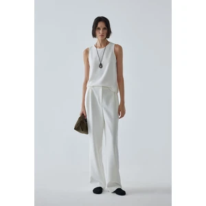 Suud Collection Beyaz Dalie Pileli Pantolon