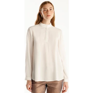 Inci Düğmeli Bluz