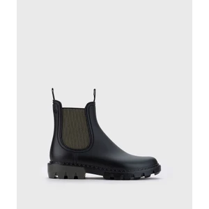 Rock Kadın Bot %70 PVC Dış Materyal Normal Topuklu Şık ve Konforlu Tasarım