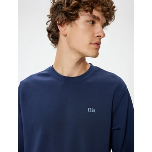 Bisiklet Yaka Sweatshirt Minimal Baskılı Interlok Kumaş Pamuk Karışımlı