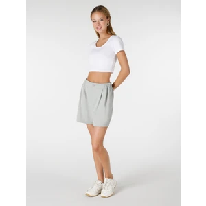 Regular Fit Orta Bel  Kadın Yeşil Şort