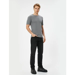 Basic Tişört Slim Fit Bisiklet Yaka Kısa Kollu Pamuklu