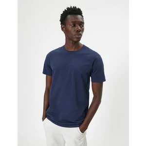 Kısa Kollu Tişört Uzun Kalça Boy Esnek Kumaş Slim Fit Pamuklu