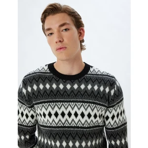 Triko Kazak Bisiklet Yaka Desenli Uzun Kollu