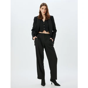 Kumaş Pantolon Pileli Cep Detaylı Düz Paça