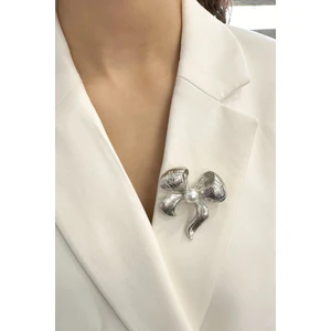 İncili Fiyonk Broş (Ölçü:5cm)