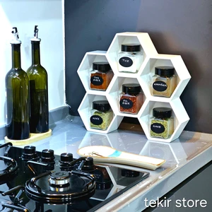Tekir Store 6'lı Baharatlık Takımı Ahşap Beyaz Standlı Petek Model Çift Yönlü Açılır Cam Kavanoz