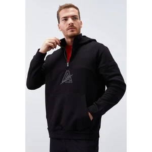Tommy Life Siyah Erkek Yarım Fermuar Standart Kalıp Kapüşonlu Sweatshirt - 88033