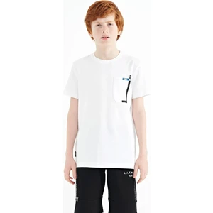 Tommy Life Tommy Life  Beyaz Cep Detaylı O Yaka Standart Kalıp Erkek Çocuk T-Shirt - 11120