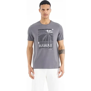 Tommy Life Tommy Life  Koyu Gri Slogan Baskılı O Yaka Standart Kalıp Erkek T-Shirt - 88190
