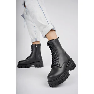 Just  Kalın Taban Fermuarlı Bağcıklı Kadın Postal Bot