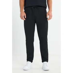 Standart Fit Normal Kesim Cepli Esnek Örme Pantolon