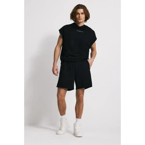 Comfort Fit Şort