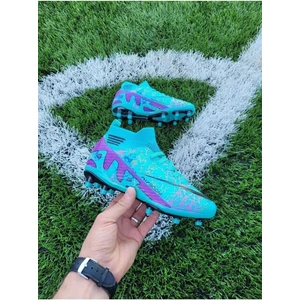 Çoraplı Krampon Futbol Ayakkabısı ++ Dayanıklılık