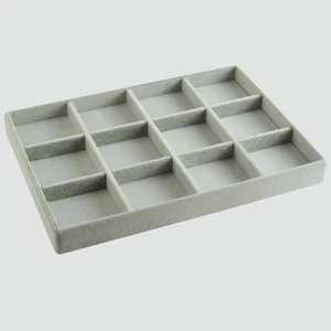 Megas Dekor Yerli Üretim Süet Kumaş Gri Renk 34/24 cm 12 Bölmeli Kolye Küpe Yüzük Sergileme Tablası