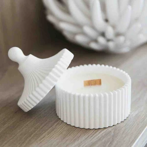Meltt Candle Ahşap Fitilli Dekoratif Mum
