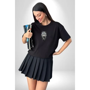 Beyaz Kurt Siyah Oversize Kadın Erkek Ön Orta Minimal Baskılı T-Shirt