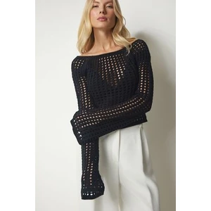 Kayık Yaka Ajurlu Triko Crop Kazak Siyah