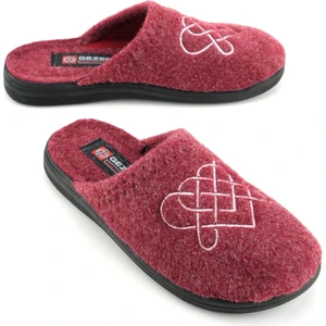 Kadın Kışlık Keçe Nakışlı Kalp Tasarım Ev Bahçe Terlik