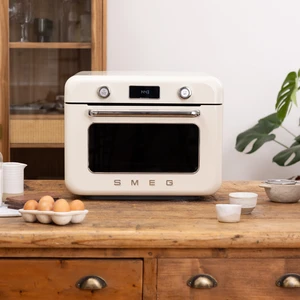 Smeg 50'S Style Retro Buharlı Mini Fırın COF01