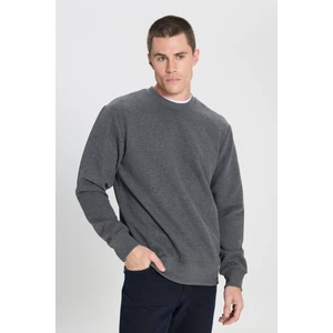 Wrangler Regular Fit Normal Kesim Bisiklet Yaka Lacivert Sweatshirt