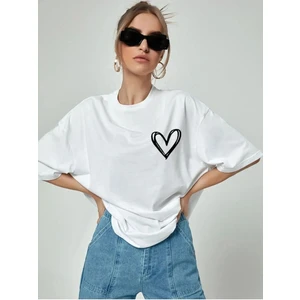 Kadın Kalp Baskılı Oversize T-Shirt