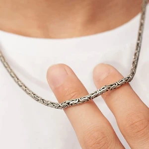 Yantra Silver 4 mm 925 Ayar Gümüş Yuvarlak  Kral Kolye