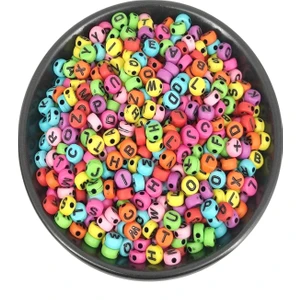 50 gr Harf Boncuk 4x7mm Karışık Renkli Harf Boncuk (50  gr ~375 Adet)