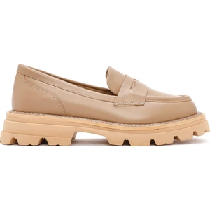 Kadın Bej Kalın Tabanlı Deri Maskülen Loafer 24WFD188718