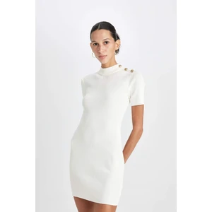 Fitted Yarım Balıkçı Yaka Basic Düz Düğmeli Ribana Beyaz Mini Elbise D3455AX24AU