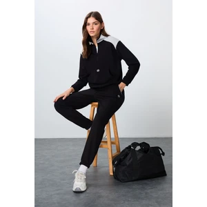 Tommy Life Siyah Kompakt Pamuklu Kalın Pürüzsüz Dokulu Dik Yaka Oversize Fit Kadın Eşofman Takım - 95342