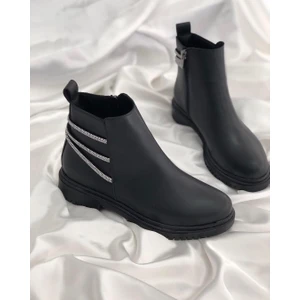 Mat Siyah Taş Şeritli Yandan Taş Detaylı Fermuarlı Zümrüt Mevsimlik Klasik Kadın  Bot Bootie Ayakkabı