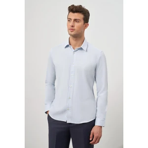 Koyu Mavi Uzun Kol Kendinden Desenli Armürlü 032 Sert Yaka Classic Slim Fit Gömlek 1004245152