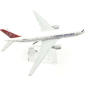 Türk Hava Yolları Boeing 777 16CM Alaşım Uçak Modeli (Yurt Dışından)