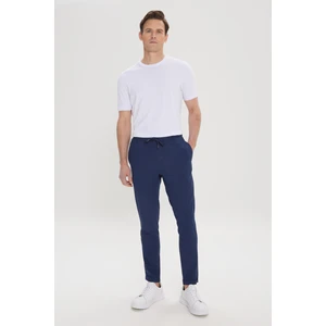 Altınyıldız Classics Erkek Lacivert Slim Fit Rahat Kesim Beli Bağlamalı Yan Cepli Jogger Pantolon