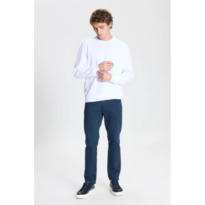 Altınyıldız Classics Erkek Beyaz Oversize Bol Kesim 3 Iplik Bisiklet Yaka Pamuklu Sweatshirt