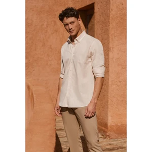 Altınyıldız Classics Erkek Bej Slim Fit Dar Kesim Düğmeli Yaka Keten Görünümlü %100 Pamuk Flamlı Gömlek