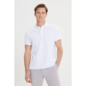 ALTINYILDIZ CLASSICS Erkek Beyaz %100 Pamuk Kıvrılmaz Polo Yaka Slim Fit Dar Kesim Tişört