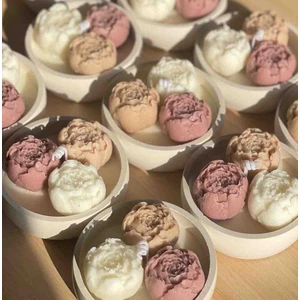 Meltt Candle 3 Renk Çicek Detaylı Dekoratif Mum