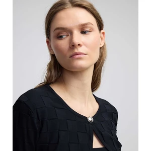 Metal Düğmeli Dokulu Triko