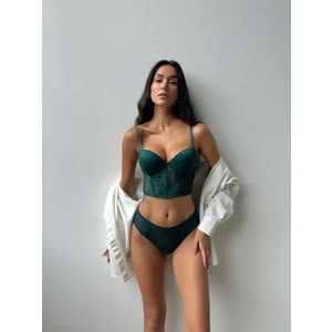 Destekli Simli Zümrüt Yeşil Bustiyer Takım (685T)