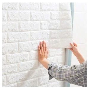 Renkli Duvarlar Kendinden Yapışkanlı Duvar Kağıdı 70X38 cm 0,26 M2
