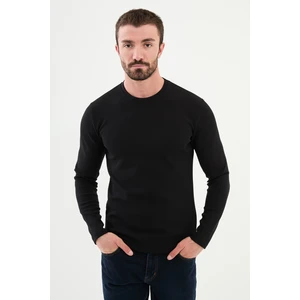 Düz Siyah Slim Fit Bisiklet Yaka Uzun Kollu Erkek T-Shirt