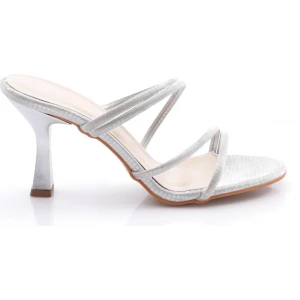 Dgn 915 Kadin Şeritli Topuklu Terlik