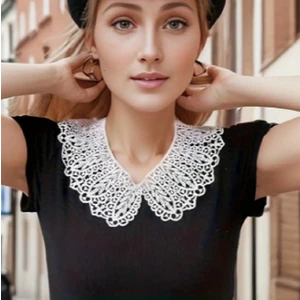 Trendy Chic Dantel Görünümlü Incidetaylı Tak Çıkar Yakalık