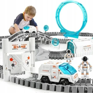 Learning Fun 208 Parça Uzaktan Kumandalı Uzay Temalı Magic Tracks Işıklı Esnek Raylı Uzay Üssü Pisti