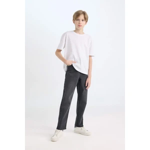 Erkek Çocuk Loose Fit Düz Paça Cepli Basic Düz Jean Pantolon C3698A824WN