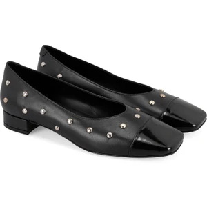 Kadın Siyah Günlük Deri Ayakkabı