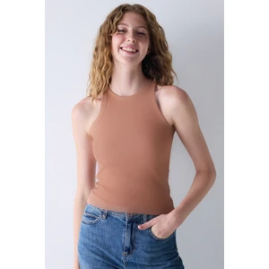 Camel Halter Yaka Üst
