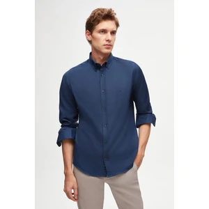 Slim Fit İndigo Oxford Düğmeli Yaka Kolay Ütülenebilir Nakış Detaylı Pamuklu Gömlek 4HC02ORT03265